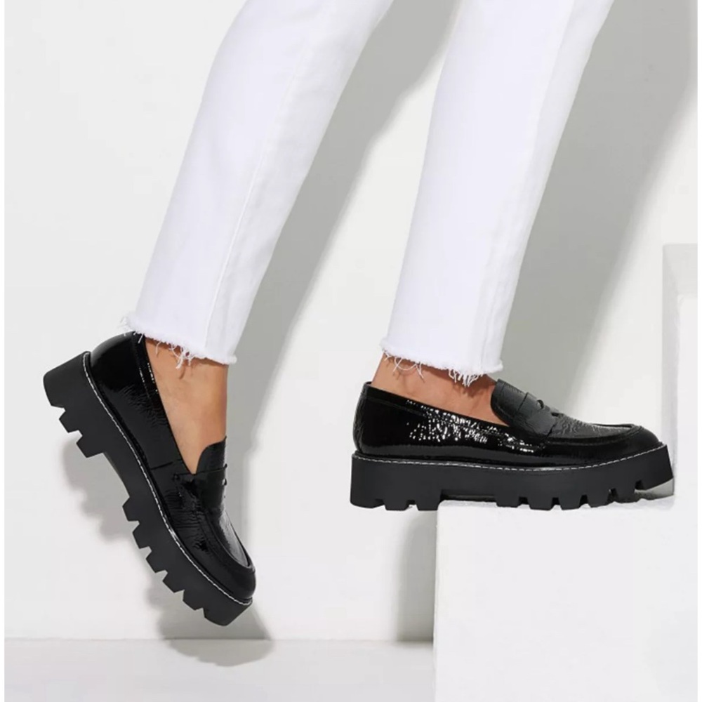 FRANCO SARTO Black Balin Lug Sole chunky Loafers. Size: 8.5